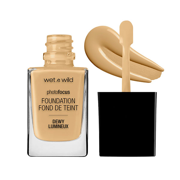 Wet n Wild Photo Focus Dewy Foundation ২